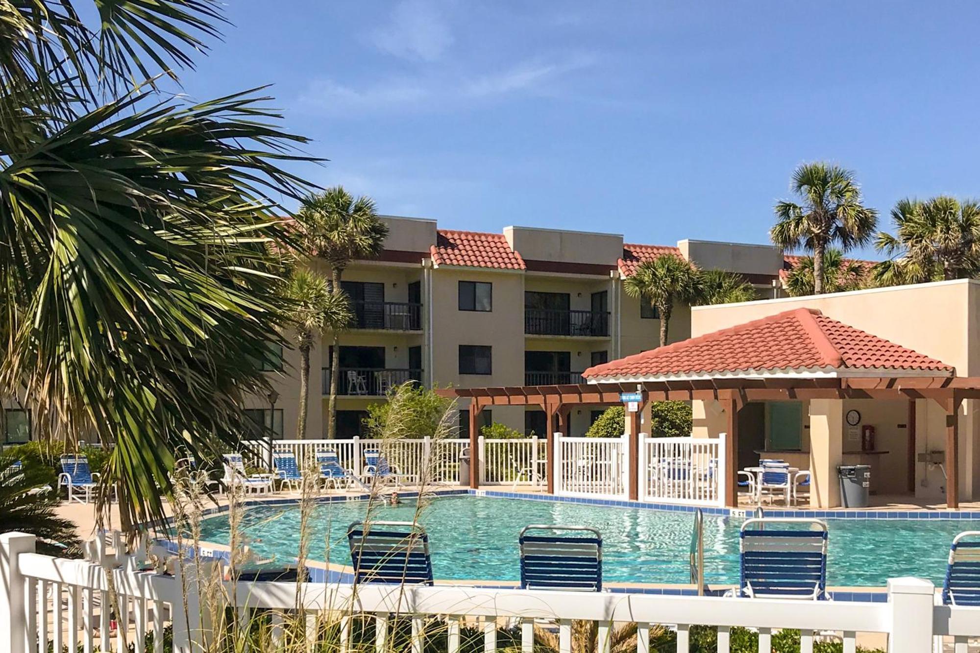Ocean Village Club Butler Beach Rum bild
